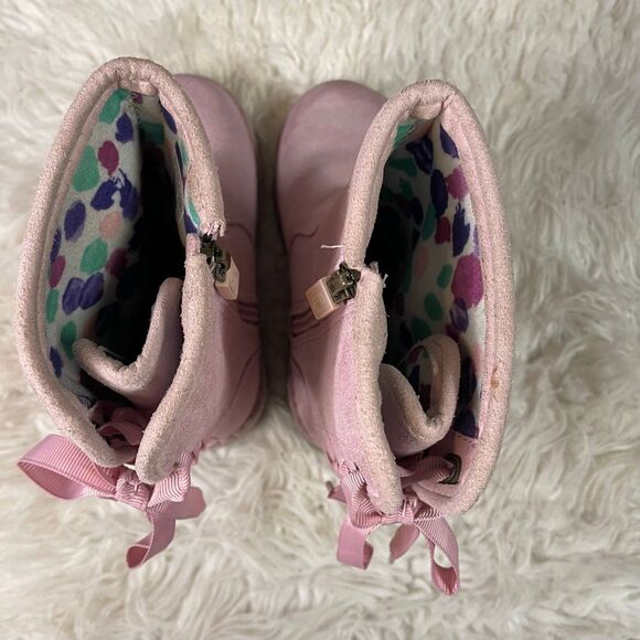 UGG Girls Corene Suede Like Pink Lace Up Back Zip Up Sides Boots Size 9 - Picture 11 of 12